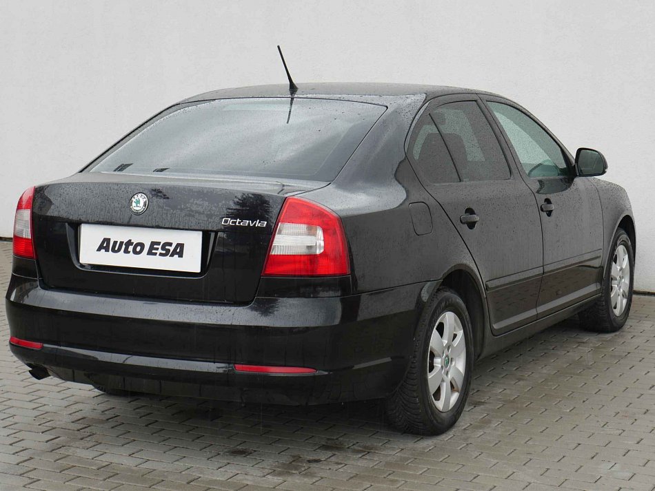 Škoda Octavia II 1.2 TSi Ambiente