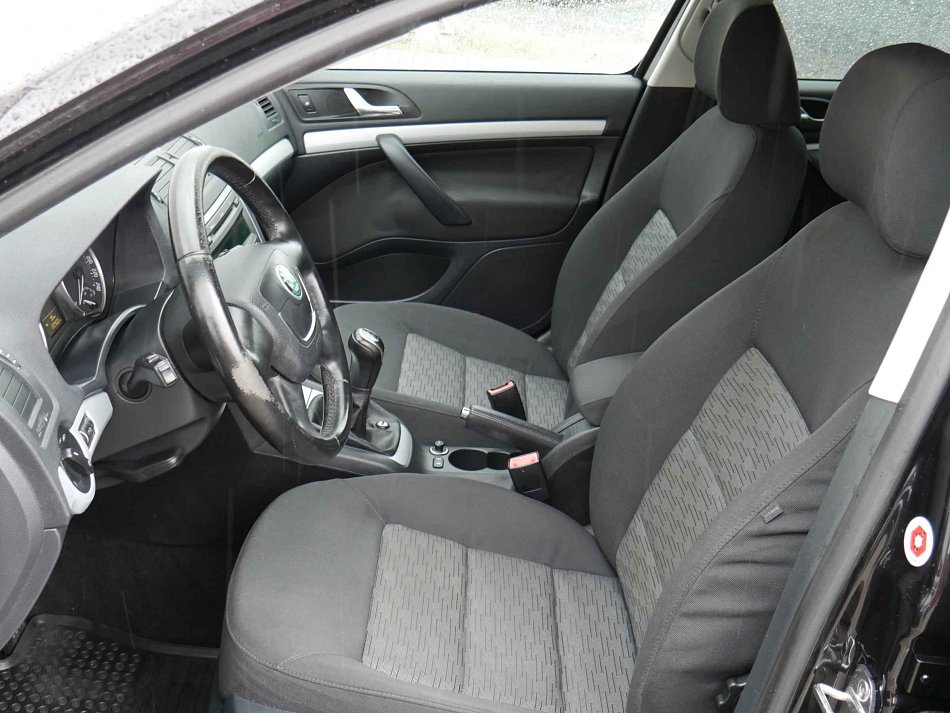 Škoda Octavia II 1.2 TSi Ambiente