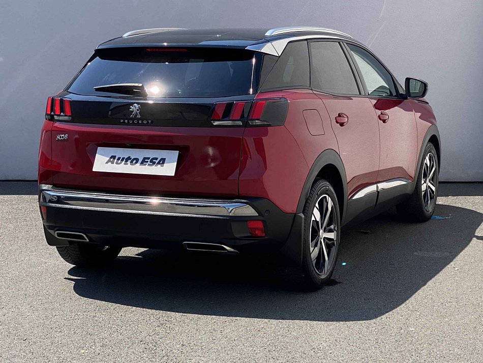 Peugeot 3008 1.2 PT Allure