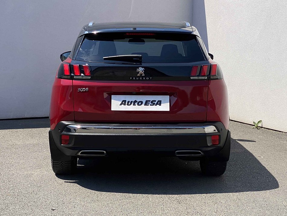 Peugeot 3008 1.2 PT Allure