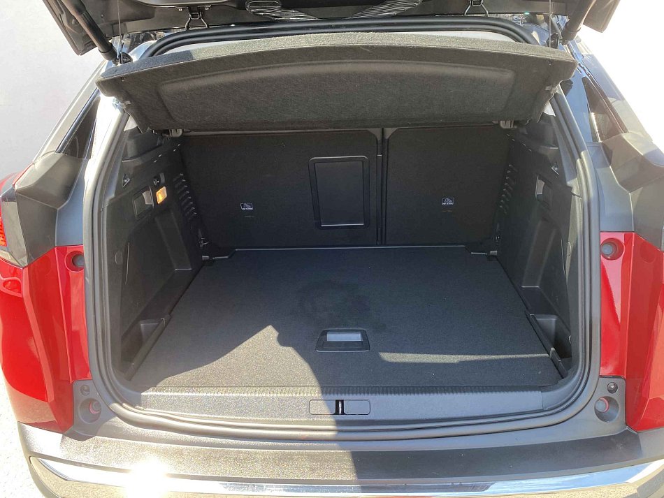 Peugeot 3008 1.2 PT Allure