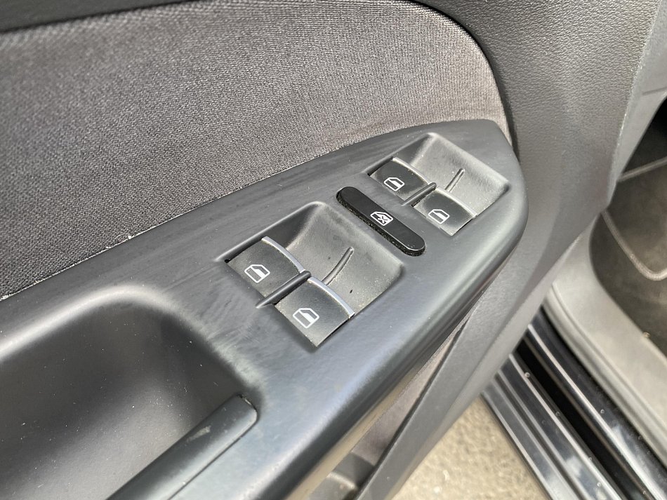 Volkswagen Touran 1.6 TDi Comfortline