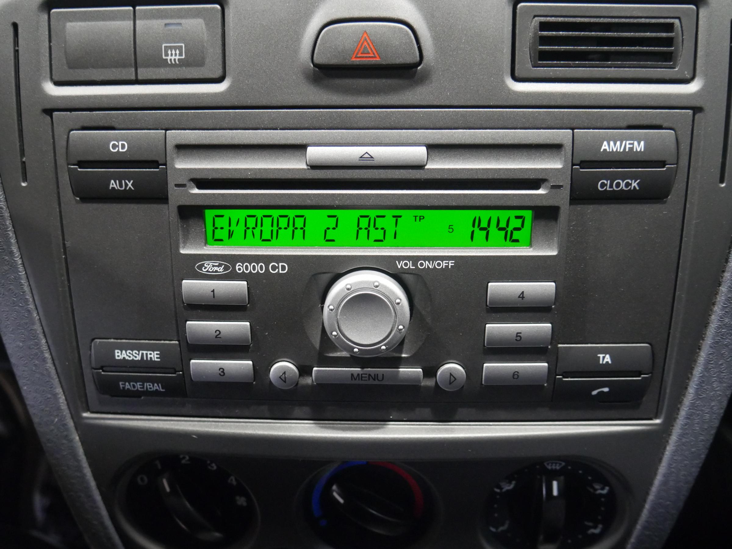 Ford Fusion, 2011 - pohled č. 12