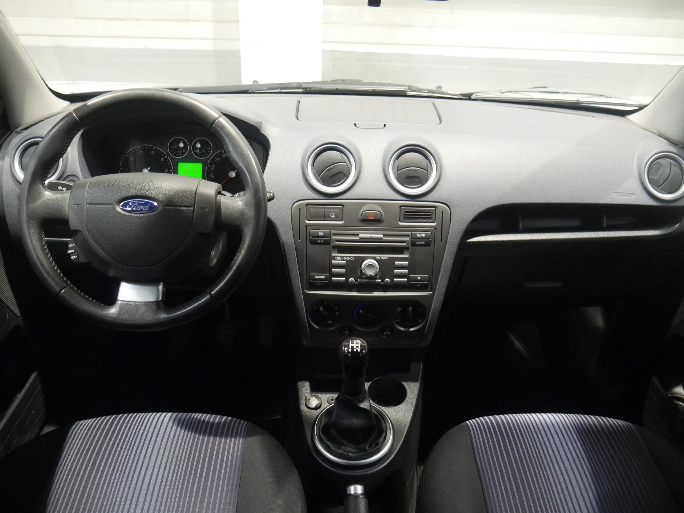 Ford Fusion, 2011 - pohled č. 8