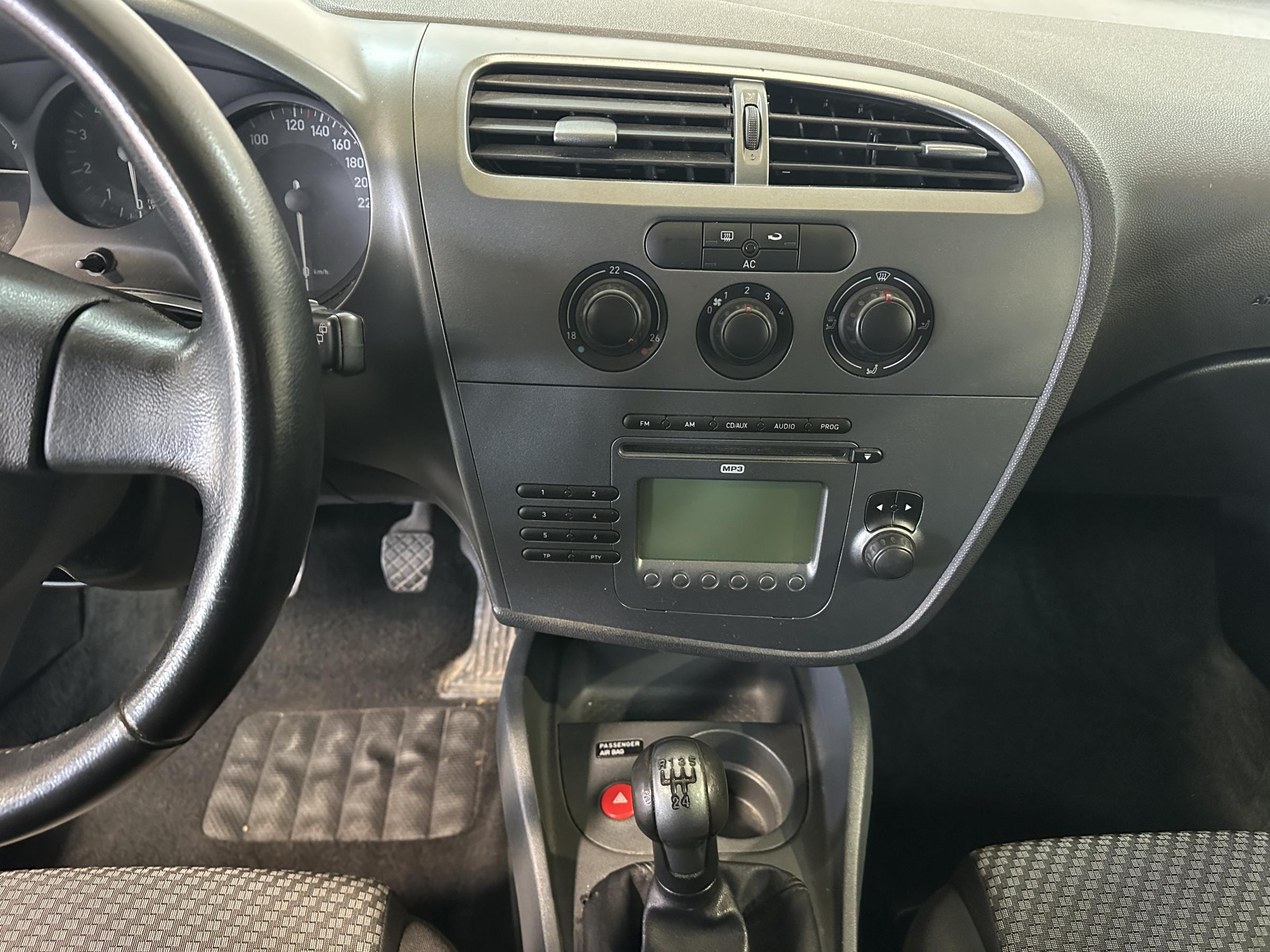 Seat Leon, 2008 - pohled č. 12