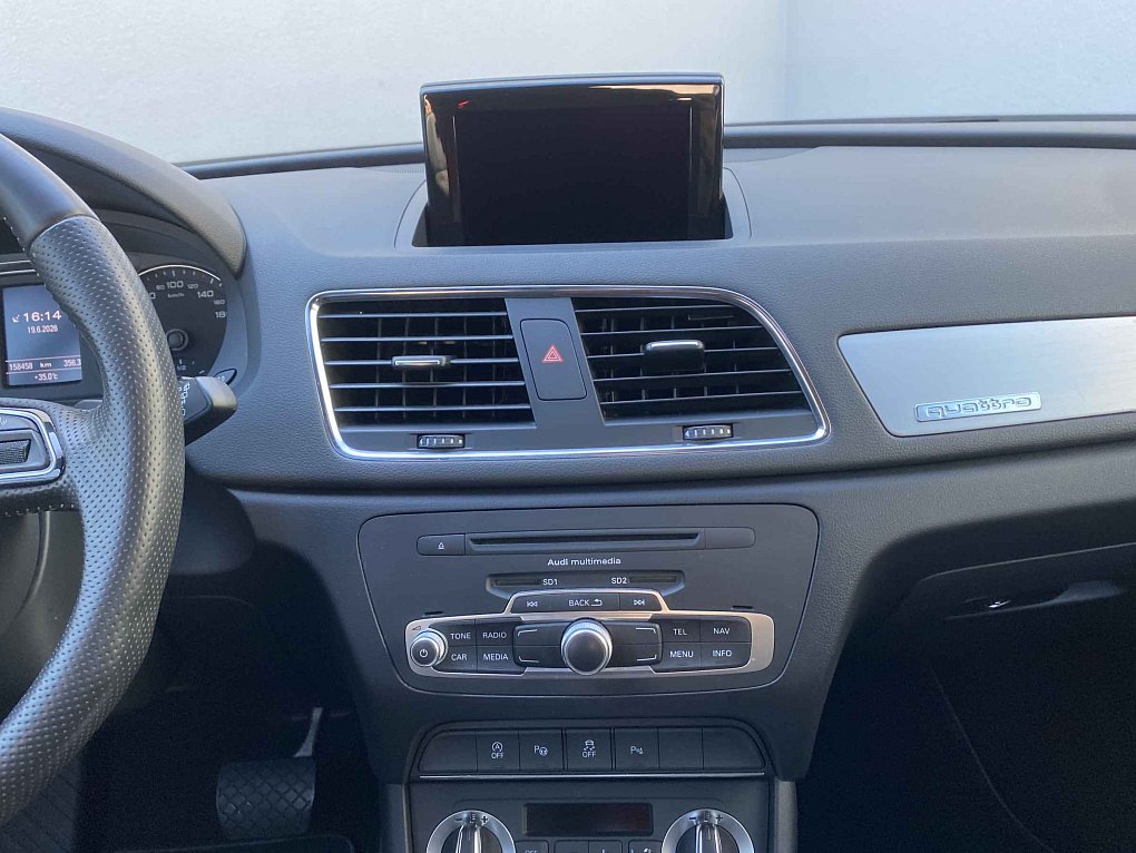Audi Q3 2.0 TDi S-line quattro