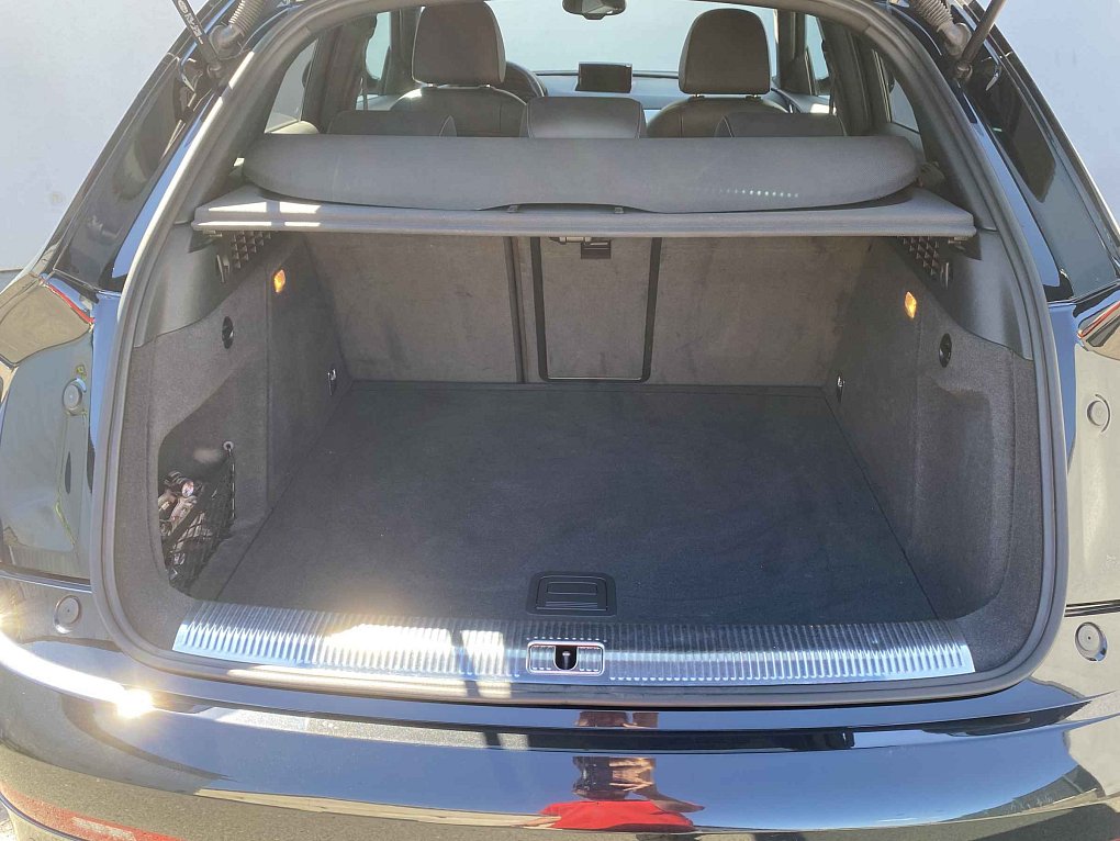 Audi Q3 2.0 TDi S-line quattro