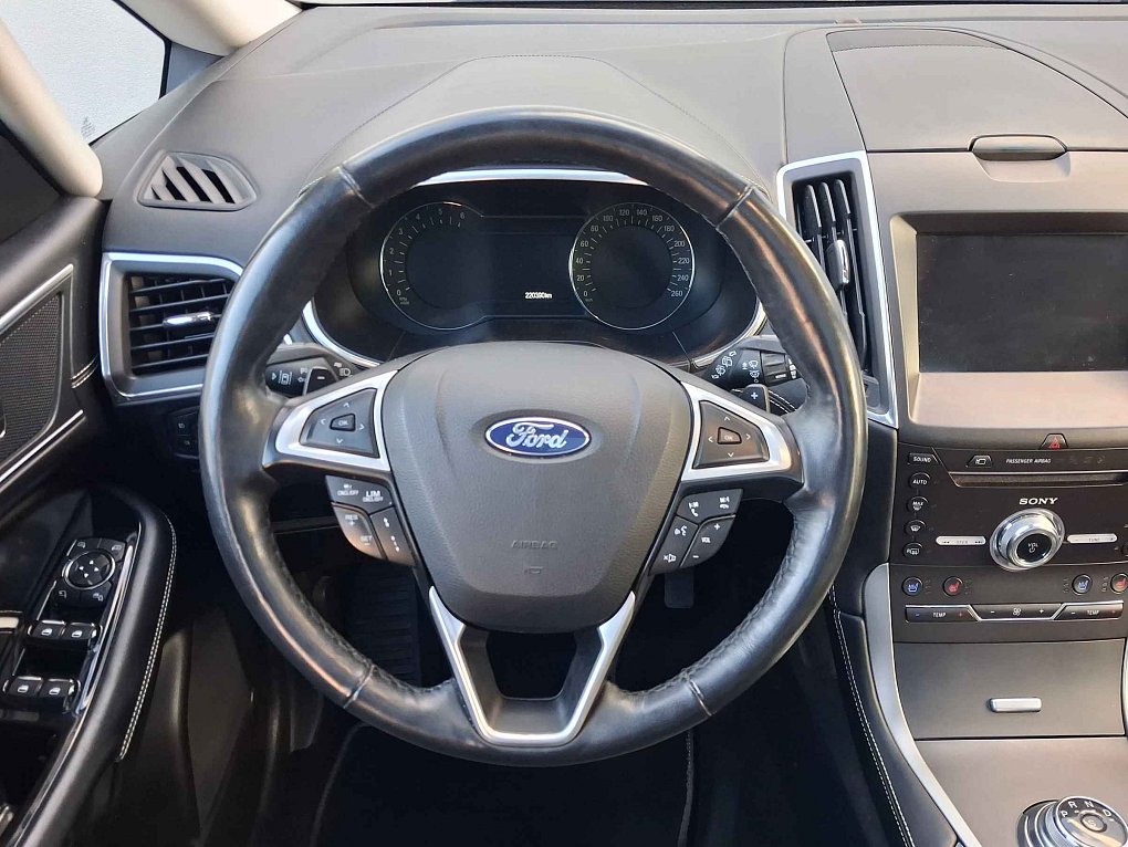 Ford S-MAX 2.0TDi Vignale 4x4