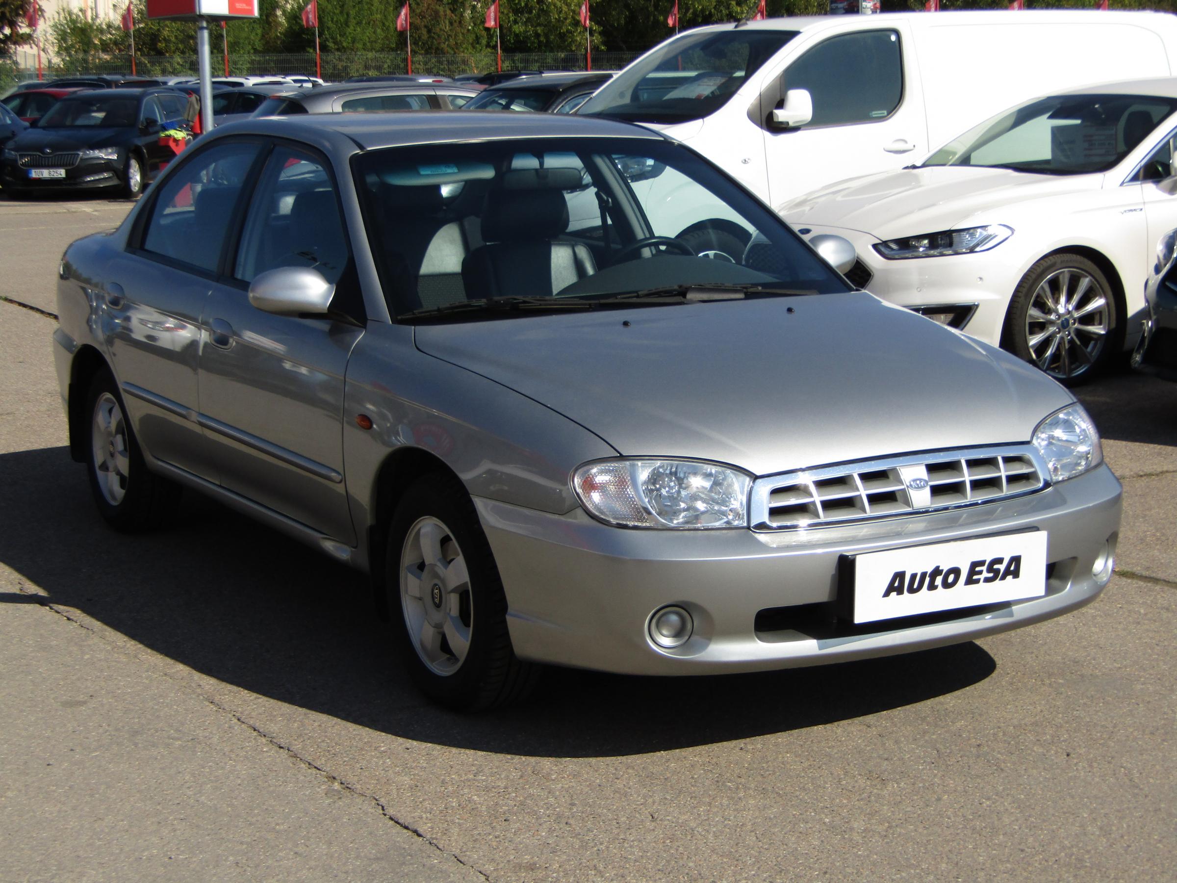 Kia Shuma, 2002