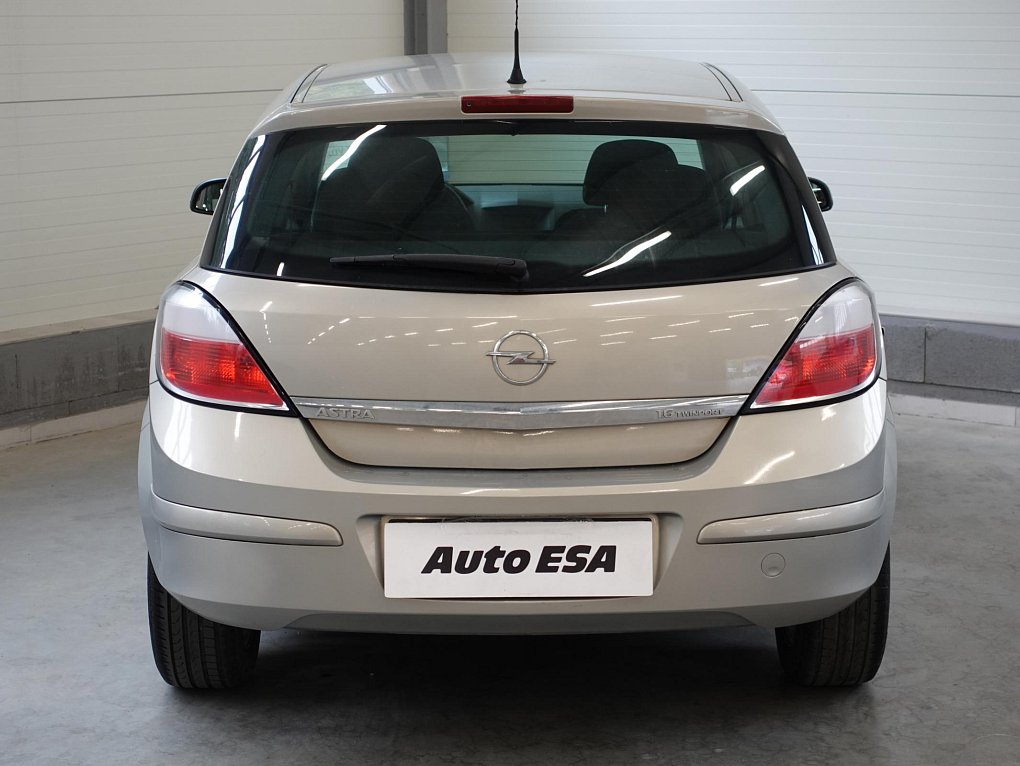 Opel Astra 1.6i 