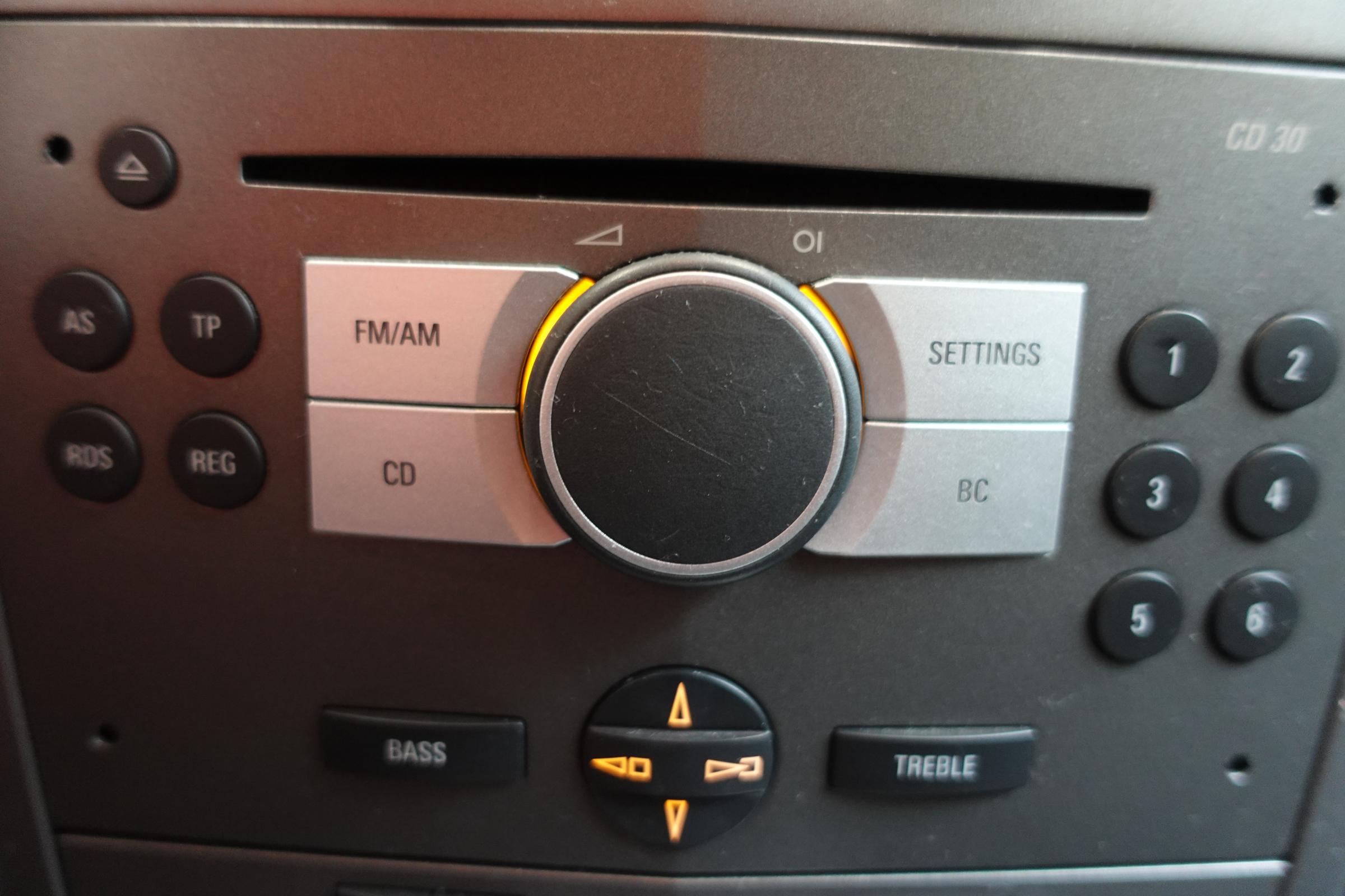 Opel Astra, 2005 - pohled č. 19