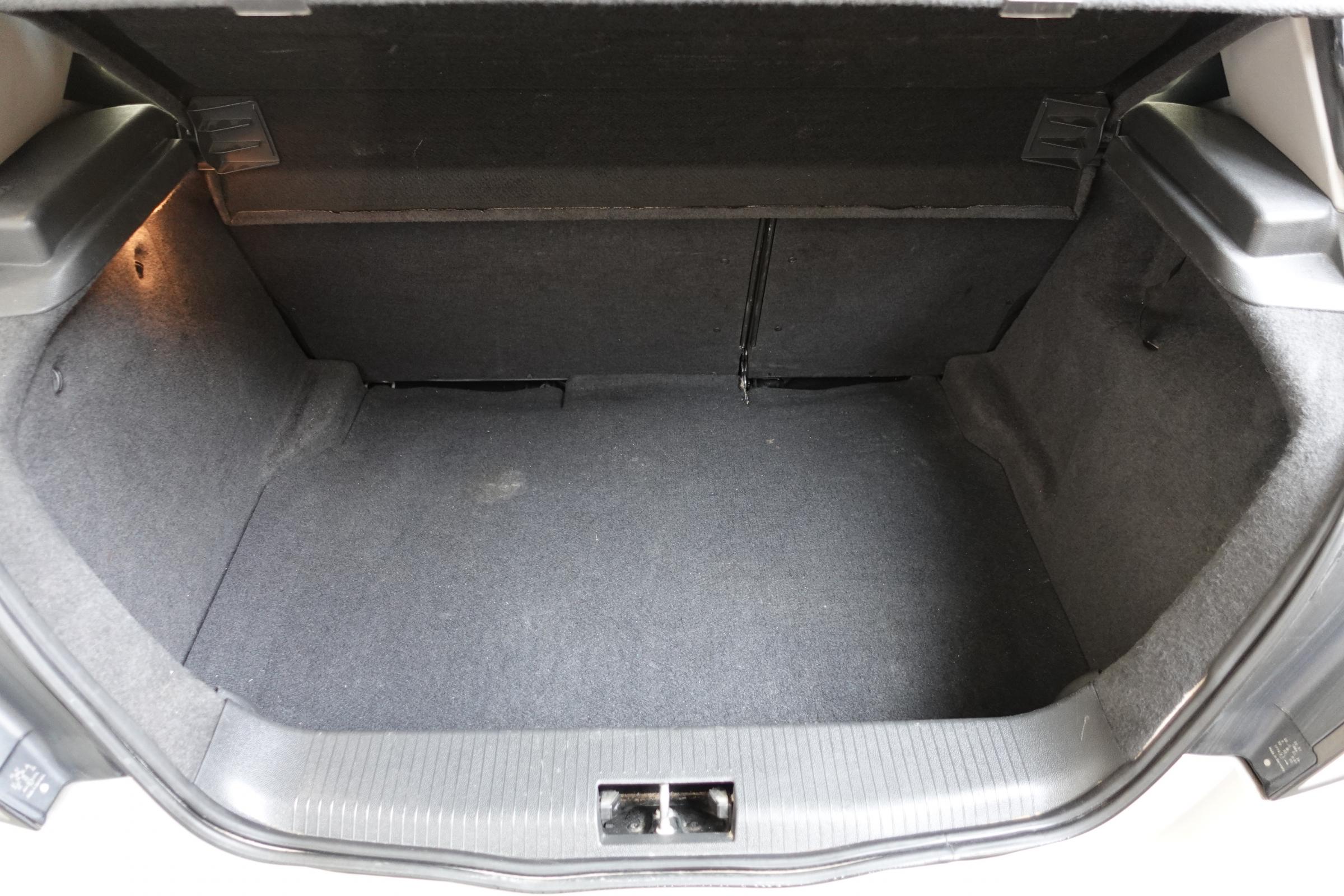 Opel Astra, 2005 - pohled č. 7