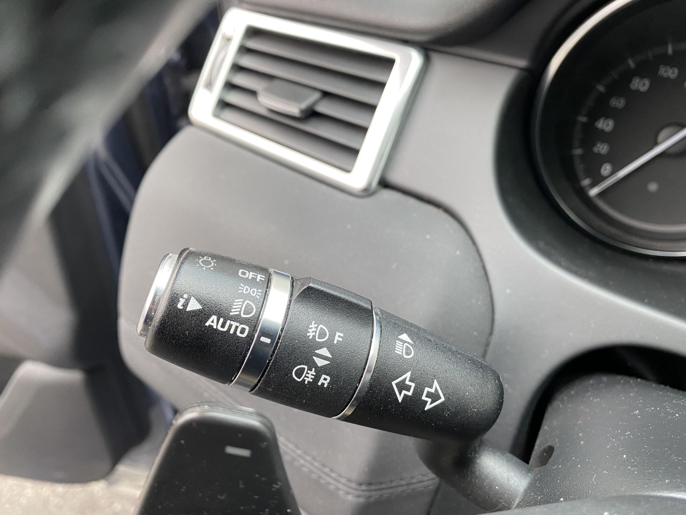 Land Rover Discovery Sport, 2018 - pohled č. 14