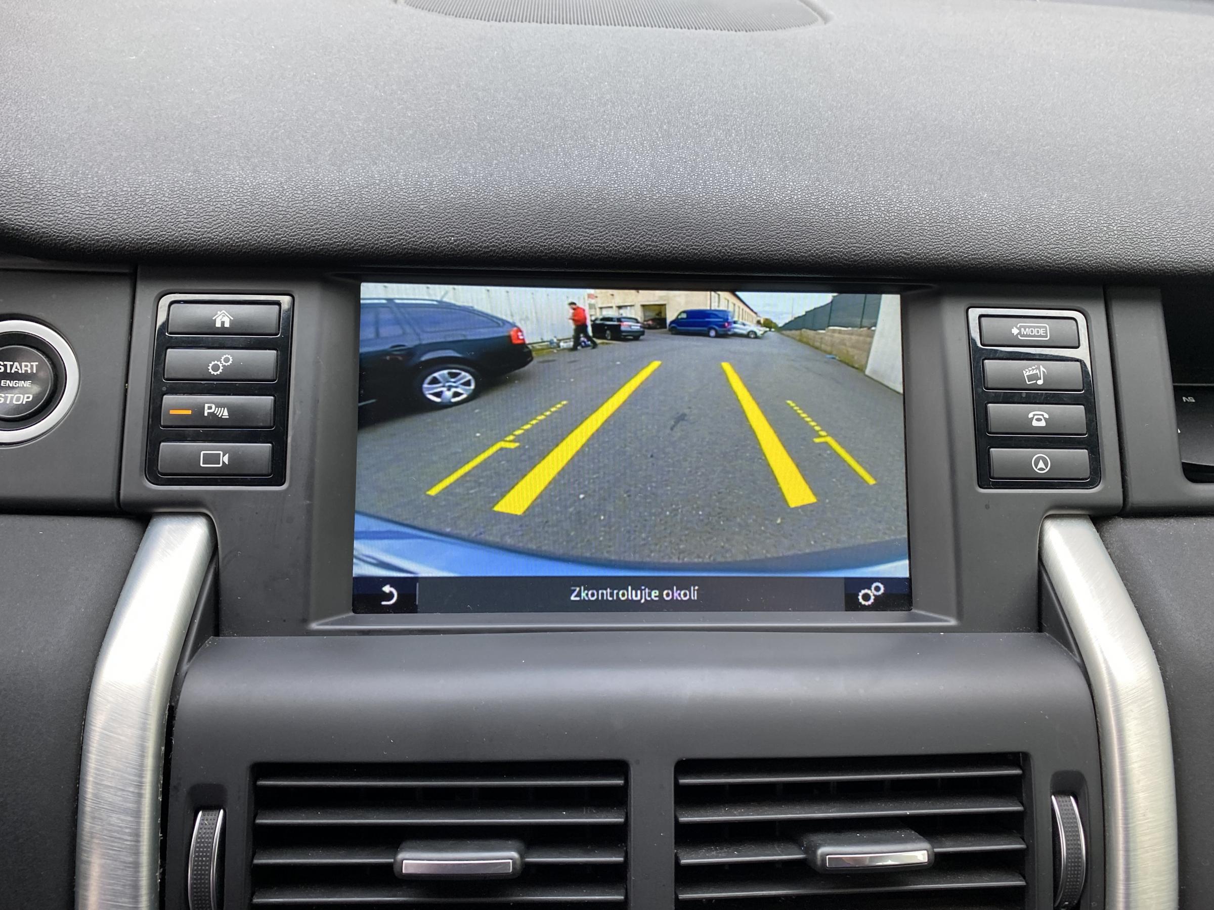 Land Rover Discovery Sport, 2018 - pohled č. 16