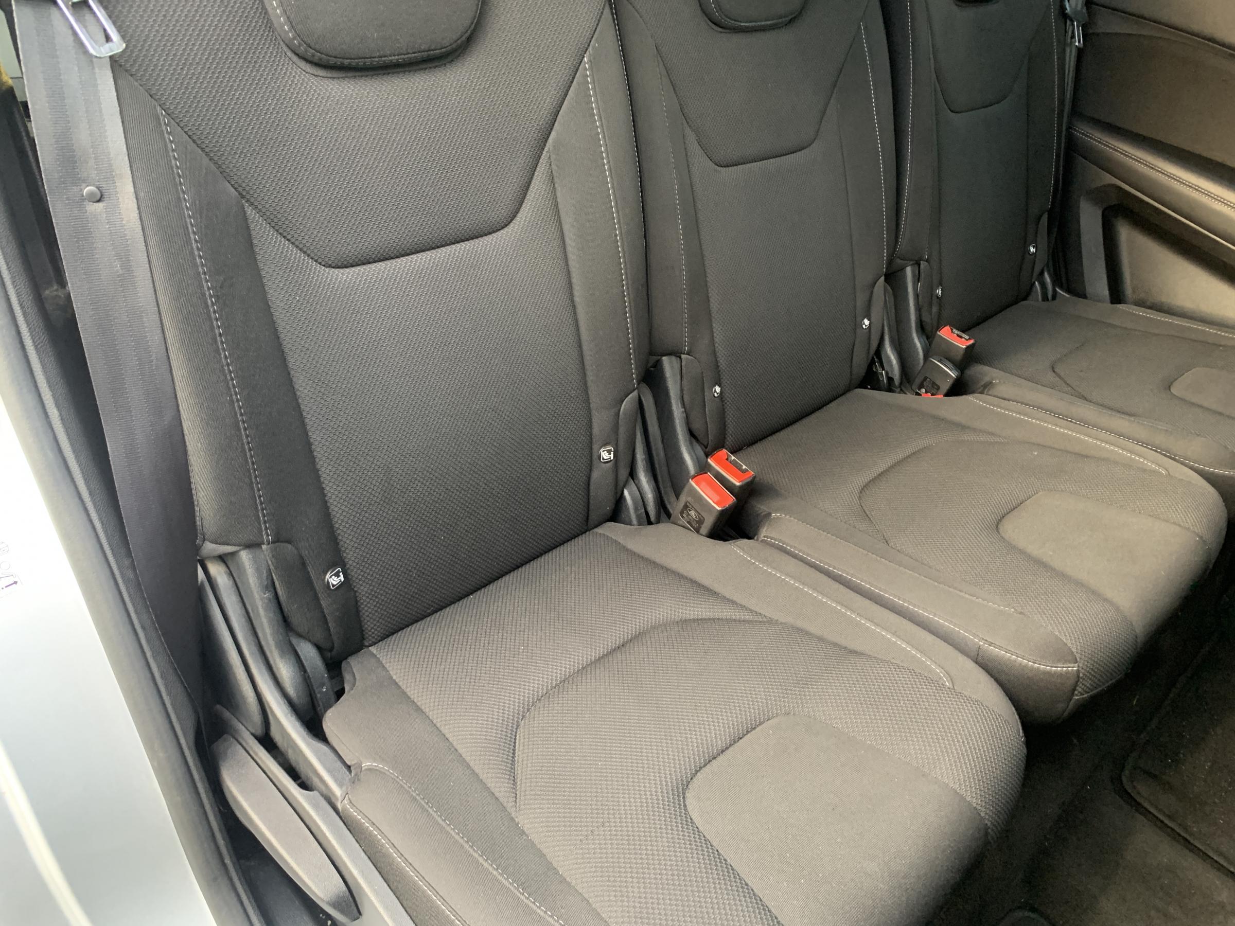 Ford S-MAX, 2016 - pohled č. 11