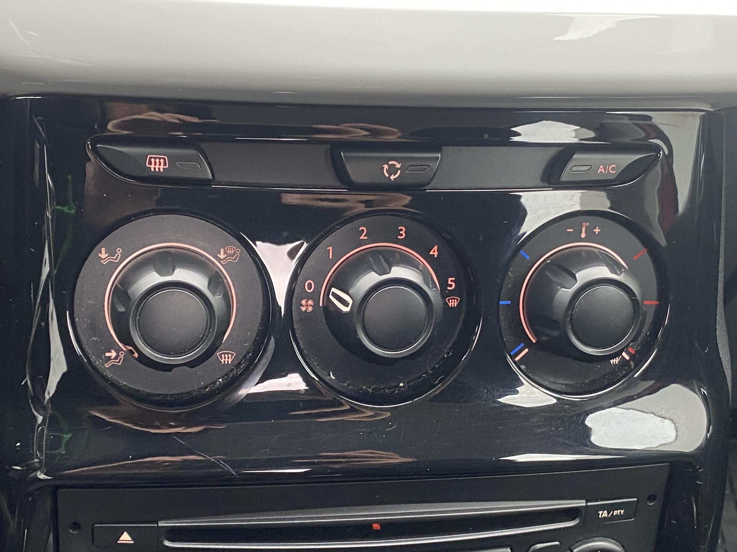 Citroën C3, 2014 - pohled č. 15