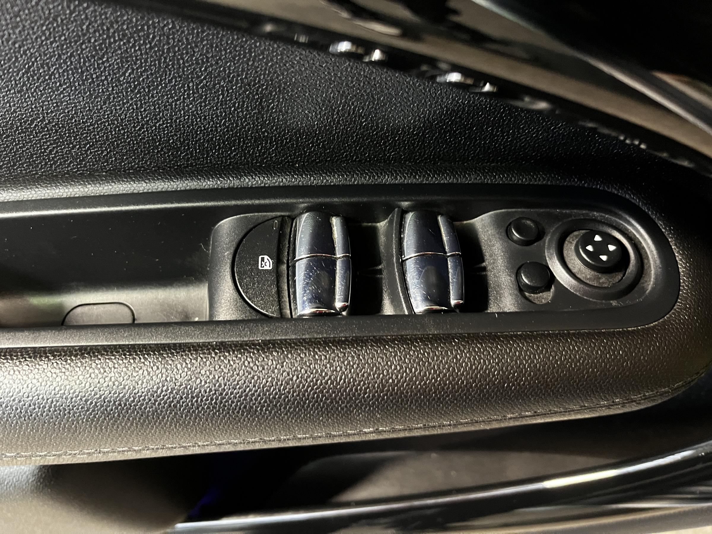 Mini Countryman, 2014 - pohled č. 12