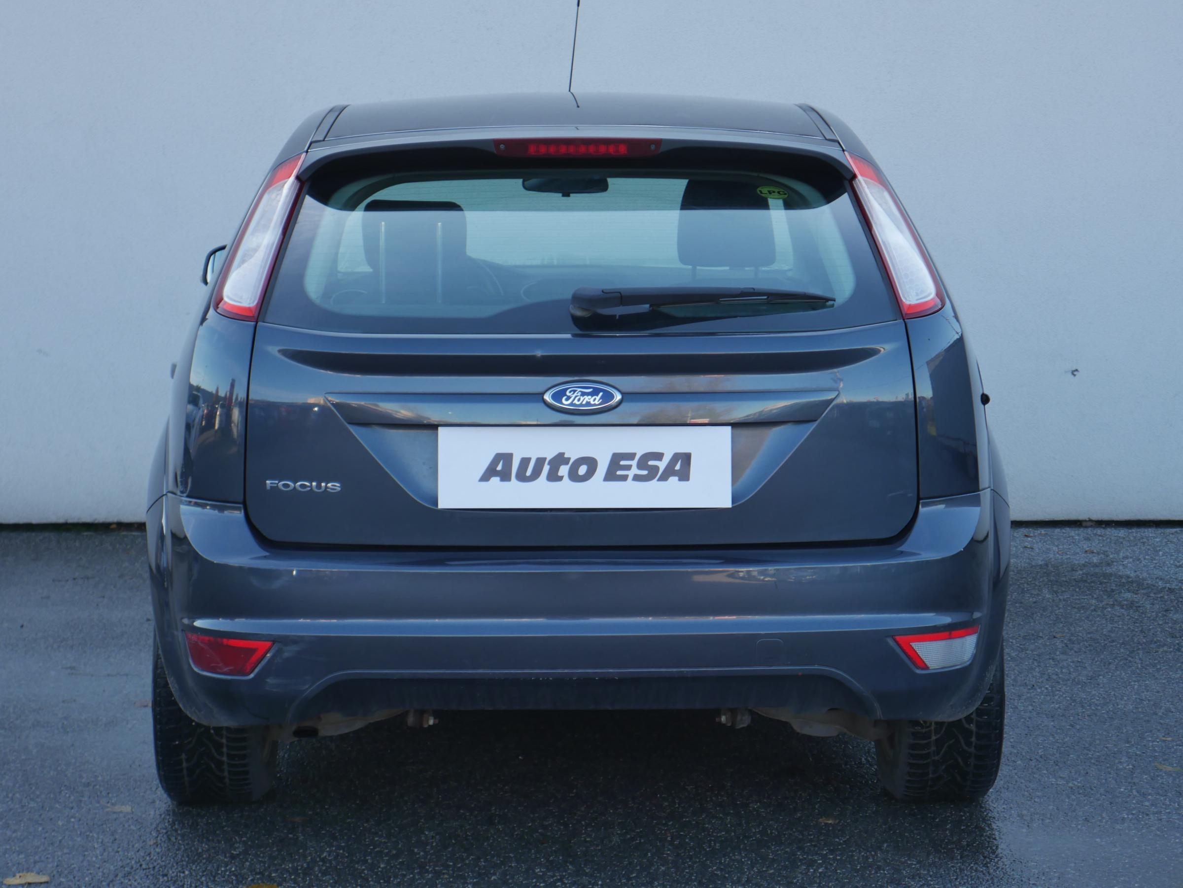 Ford Focus, 2009 - pohled č. 5