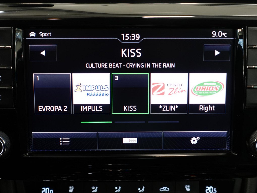 Škoda Superb III 2.0 TDi L&K 4x4