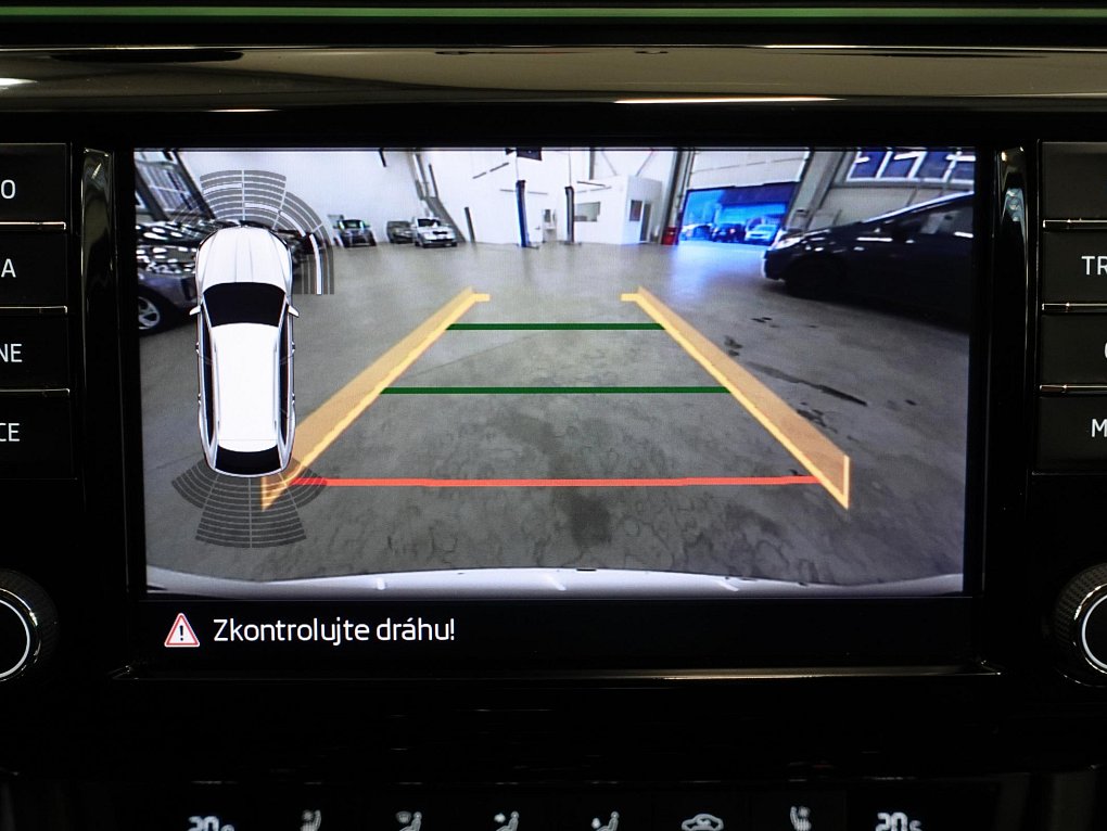 Škoda Superb III 2.0 TDi L&K 4x4