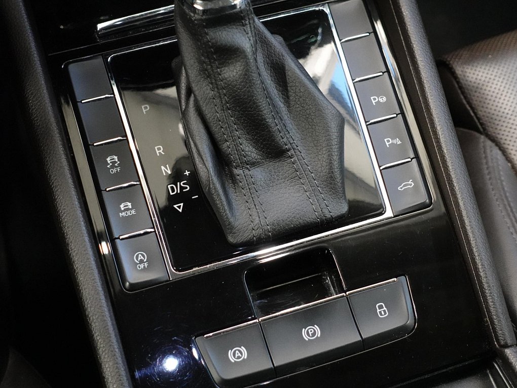 Škoda Superb III 2.0 TDi L&K 4x4