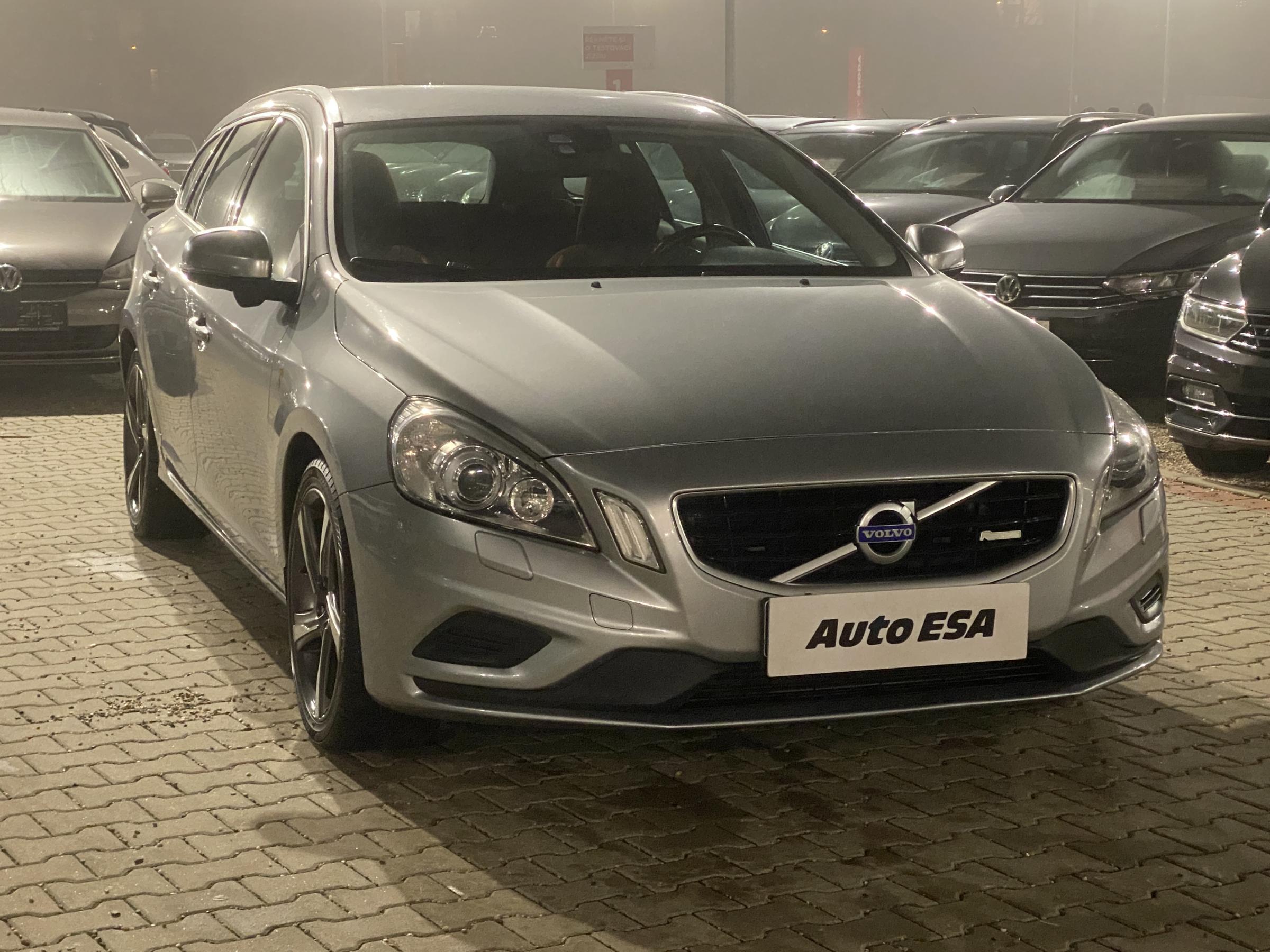 Volvo V60, 2011