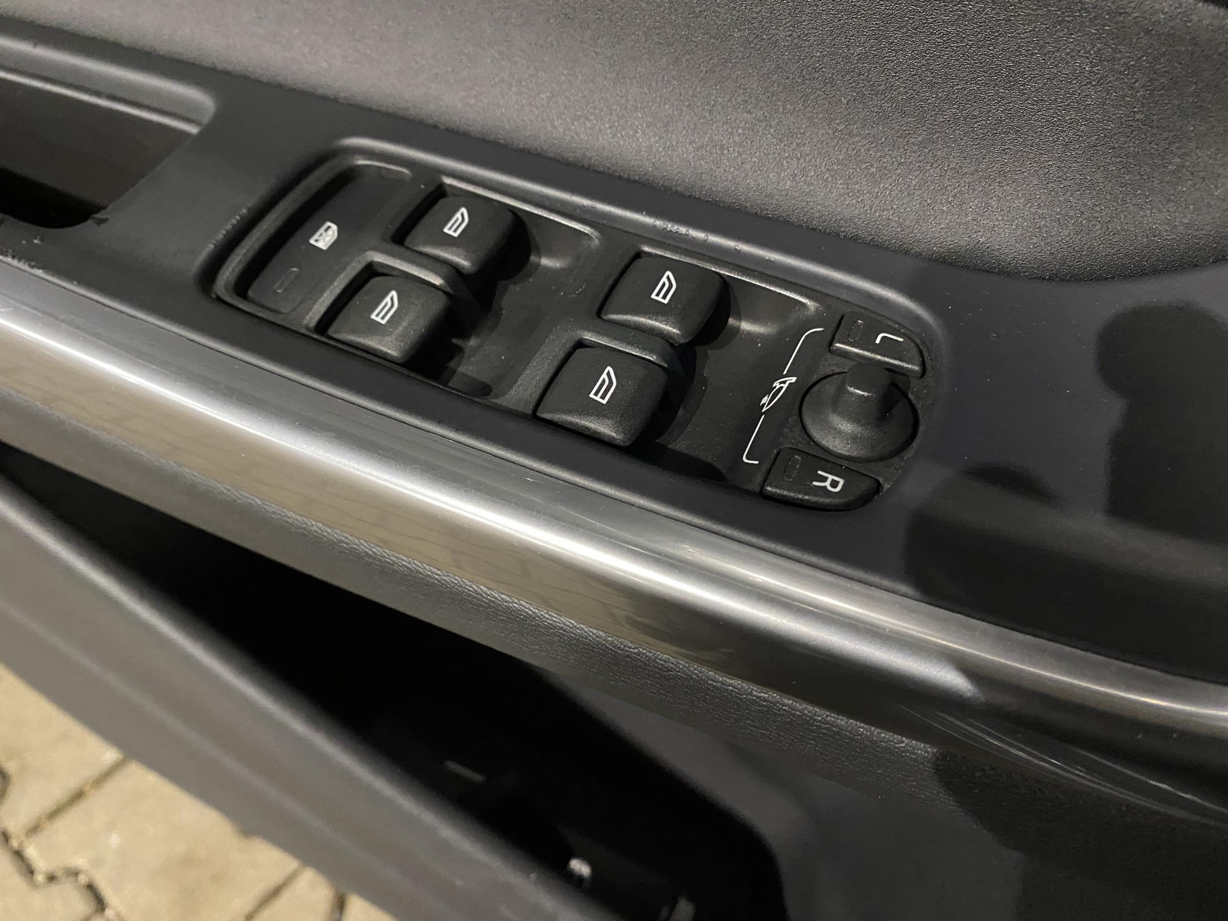 Volvo V60, 2011 - pohled č. 11