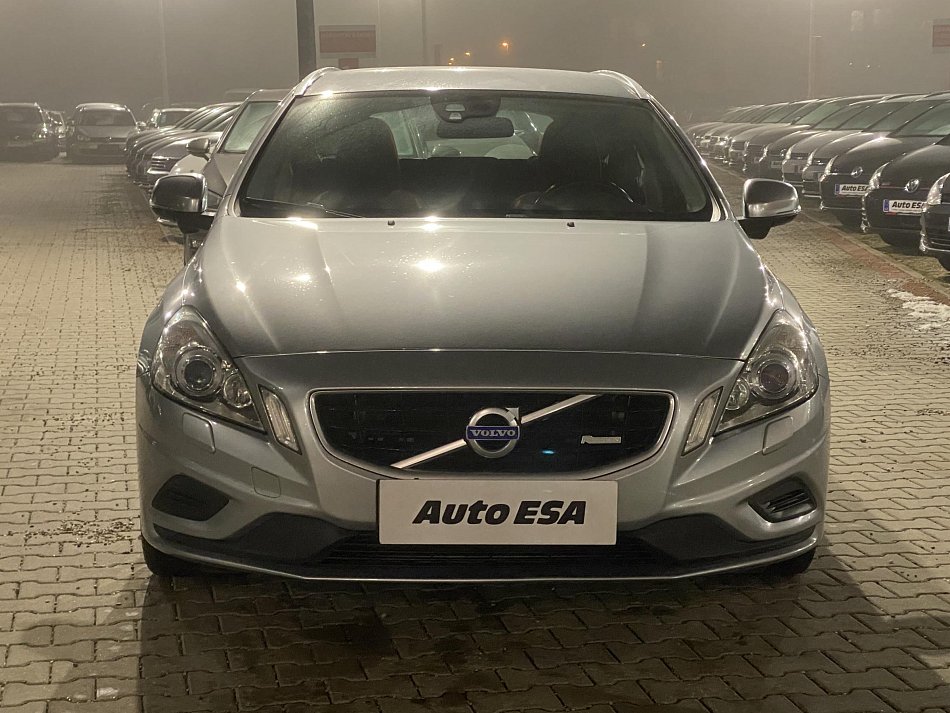Volvo V60 2.0 D3 