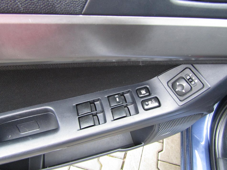 Mitsubishi Lancer 1.8i 