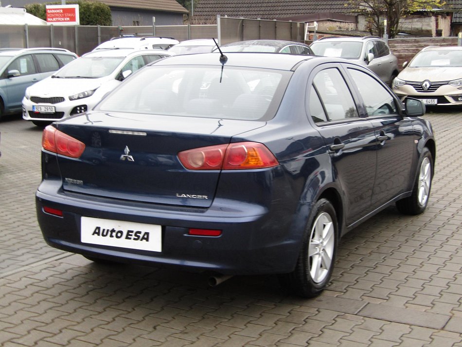 Mitsubishi Lancer 1.8i 
