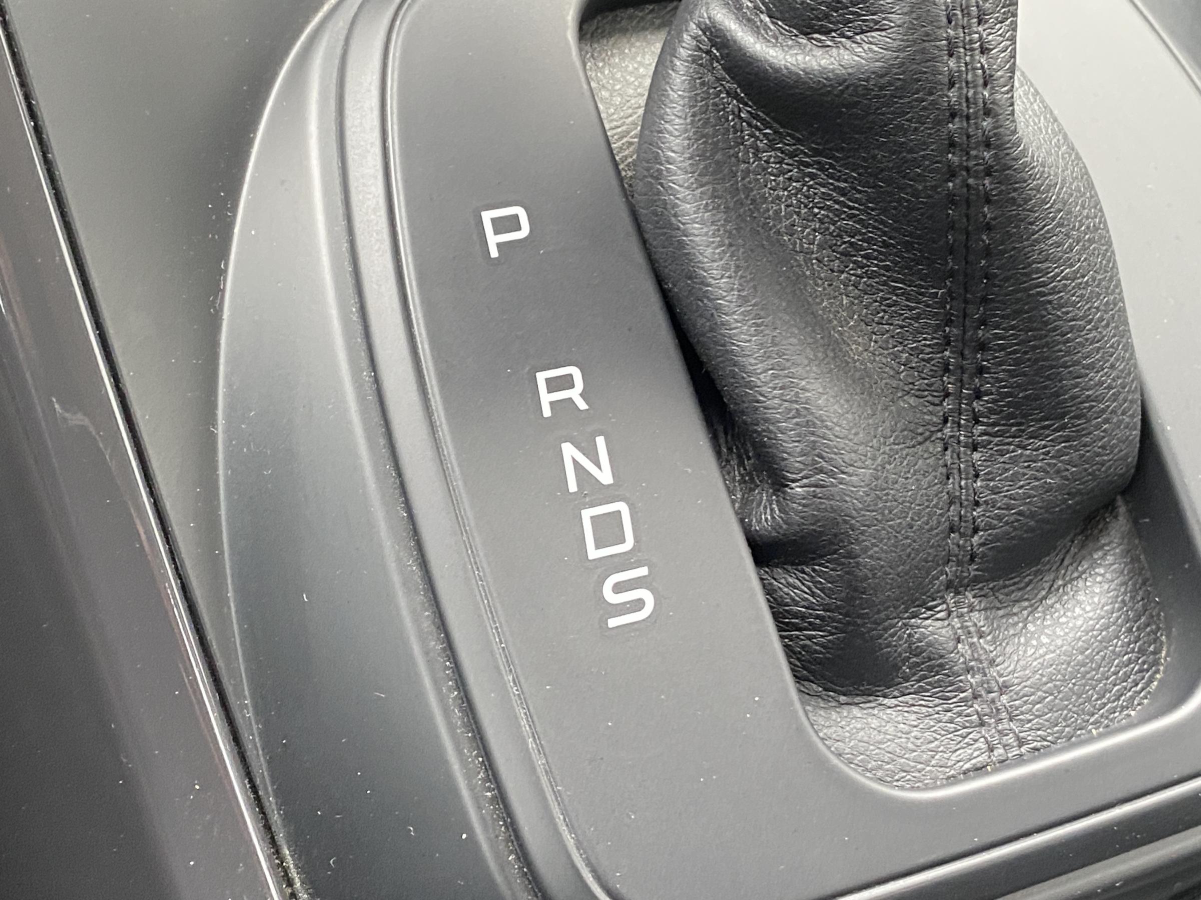 Ford Kuga, 2015 - pohled č. 15