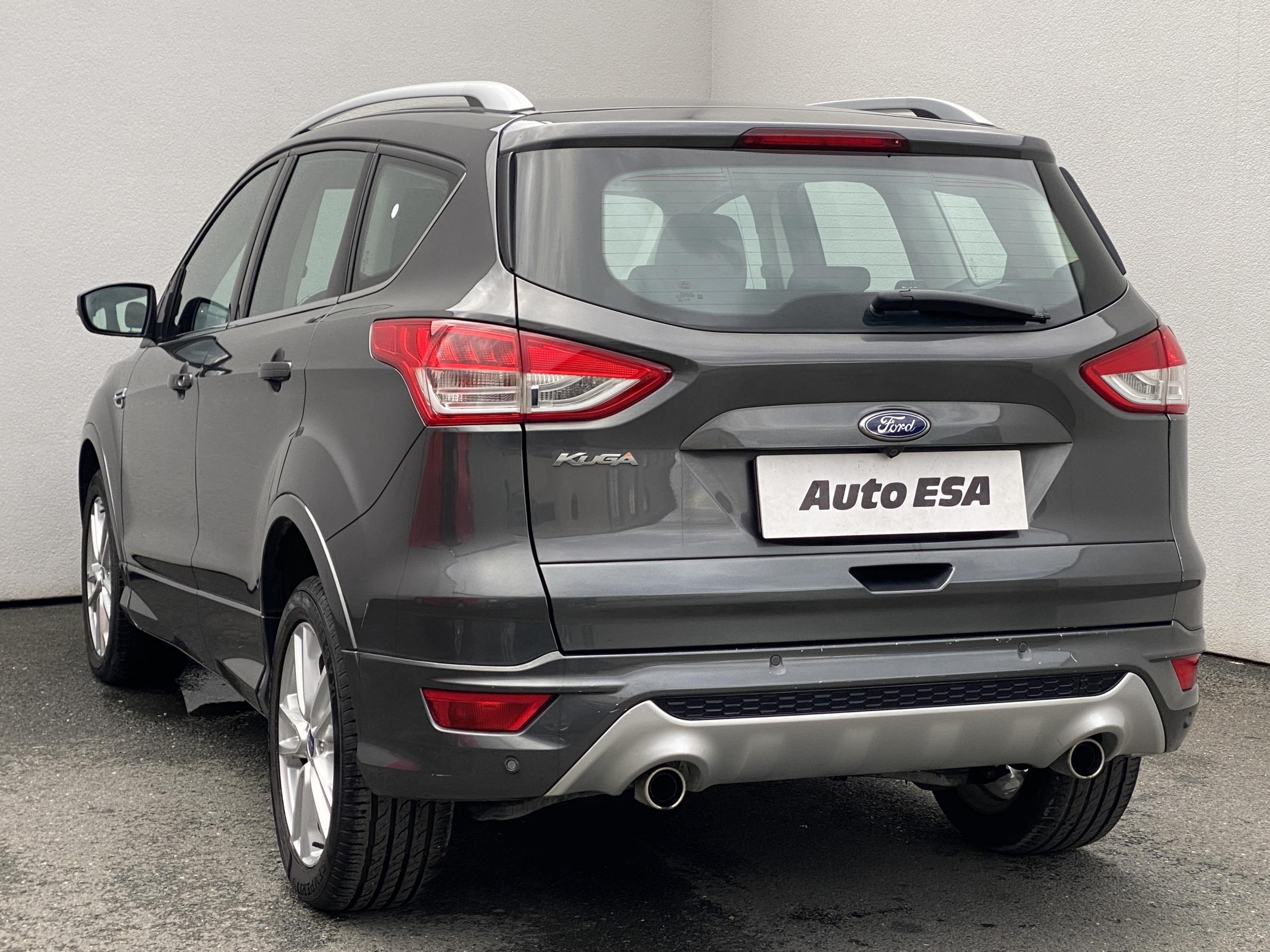 Ford Kuga, 2015 - pohled č. 6