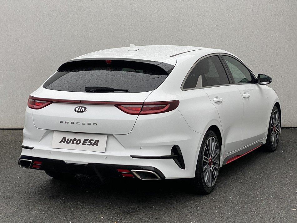 Kia Proceed 1.6 T-GDI 