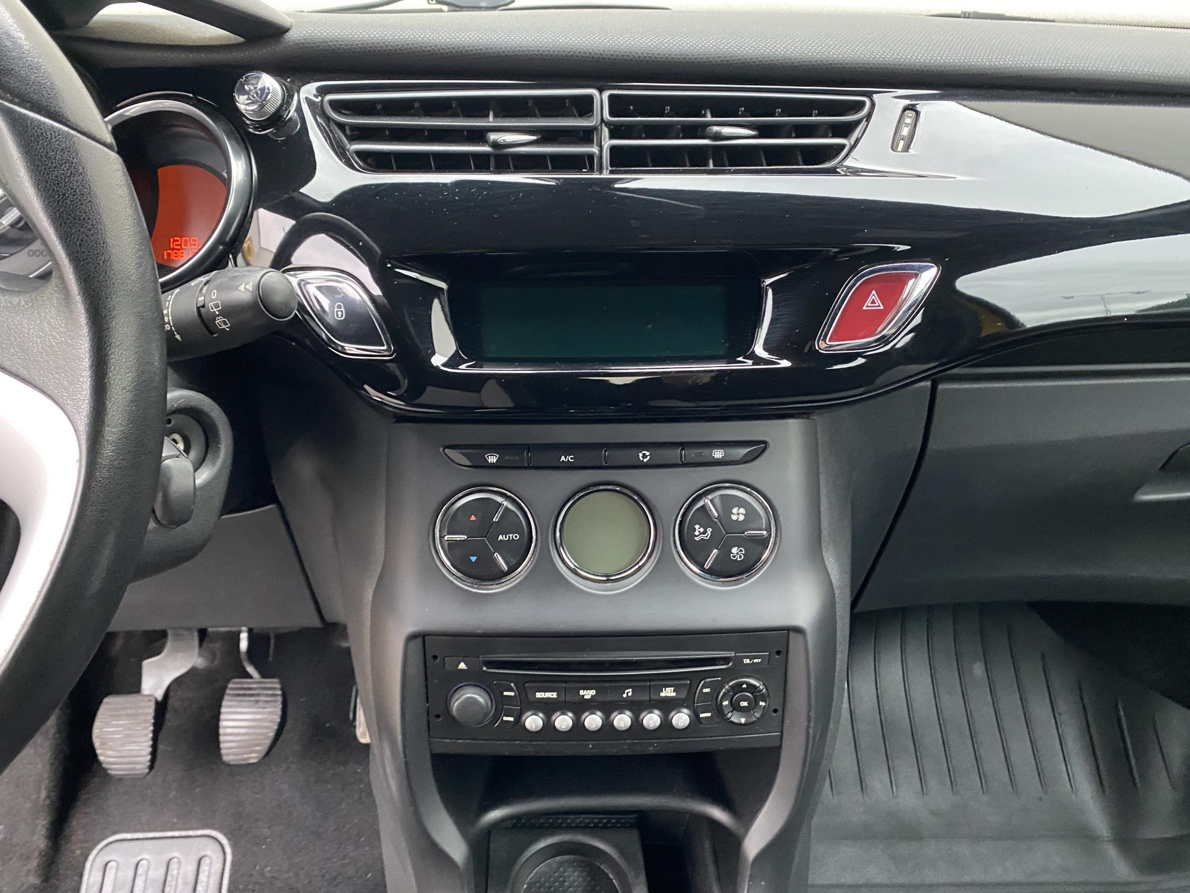 Citroën DS3, 2010 - pohled č. 12