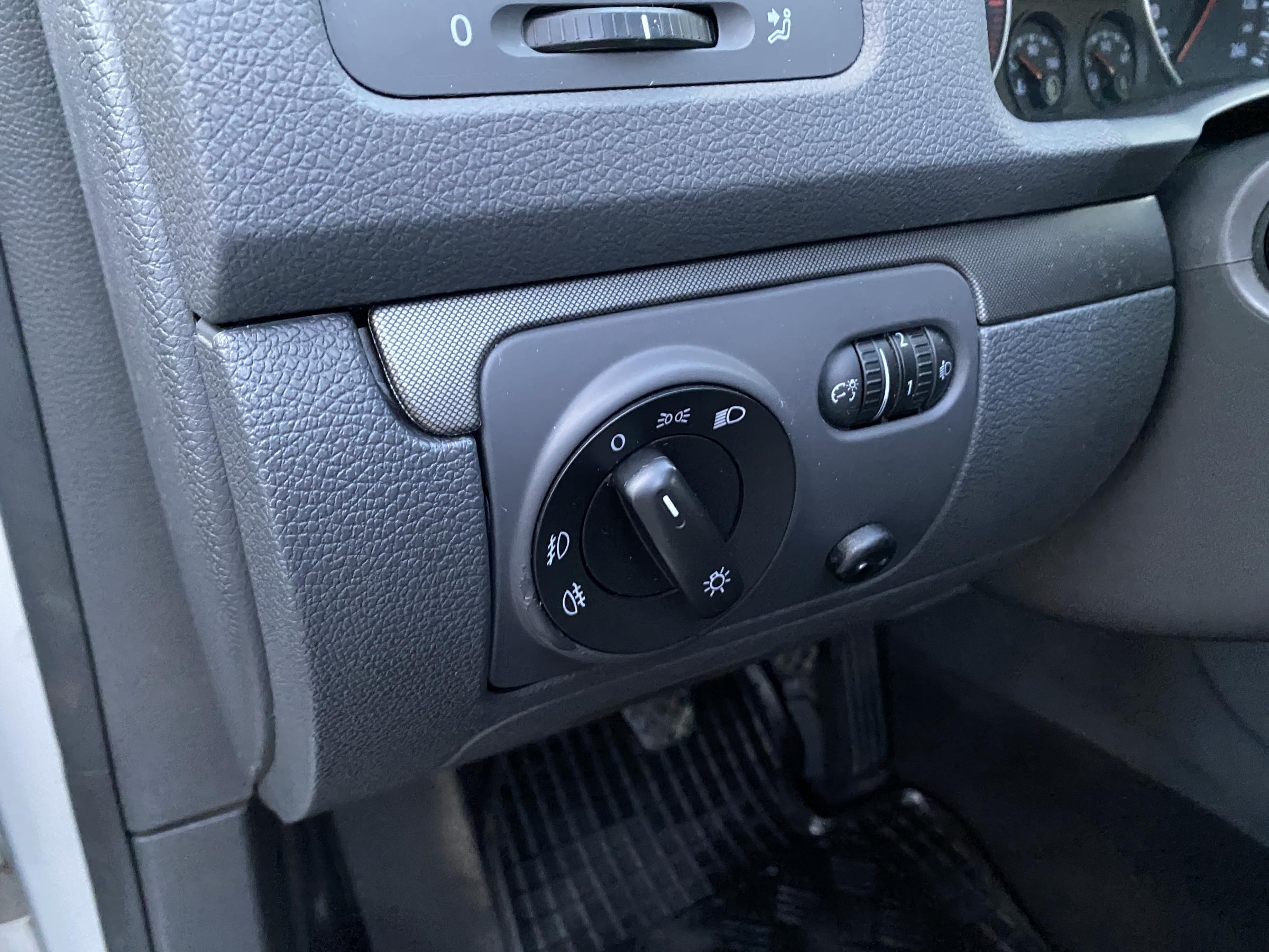 Volkswagen Golf, 2005 - pohled č. 15