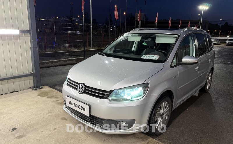 Volkswagen Touran 2.0 TDi 