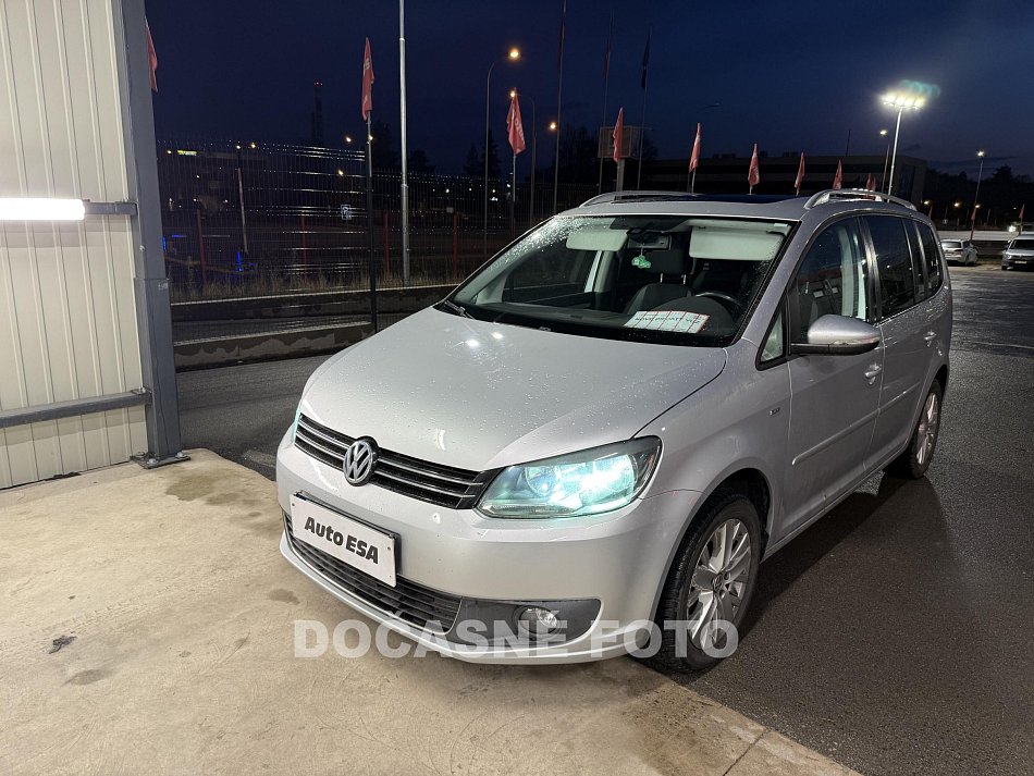 Volkswagen Touran 2.0 TDi 
