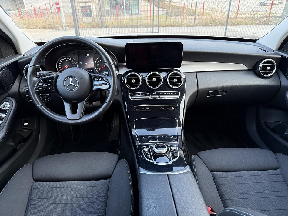 Mercedes-Benz Třída C 1.6 d  C 200 d