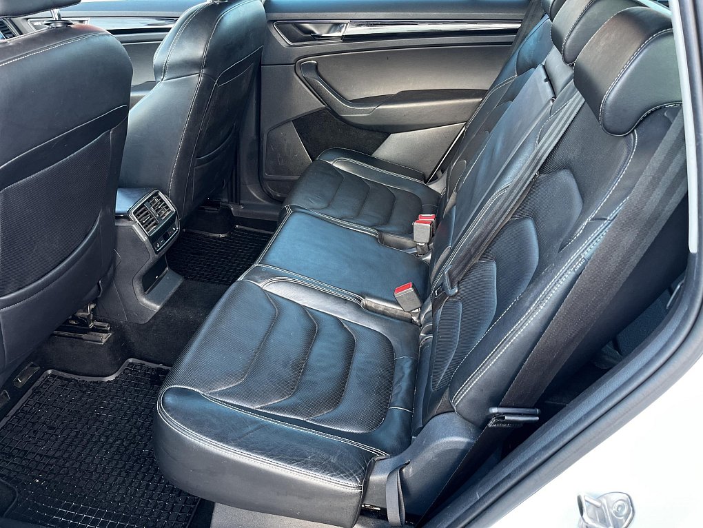 Škoda Kodiaq 2.0 TDi Style 4x4, 7míst