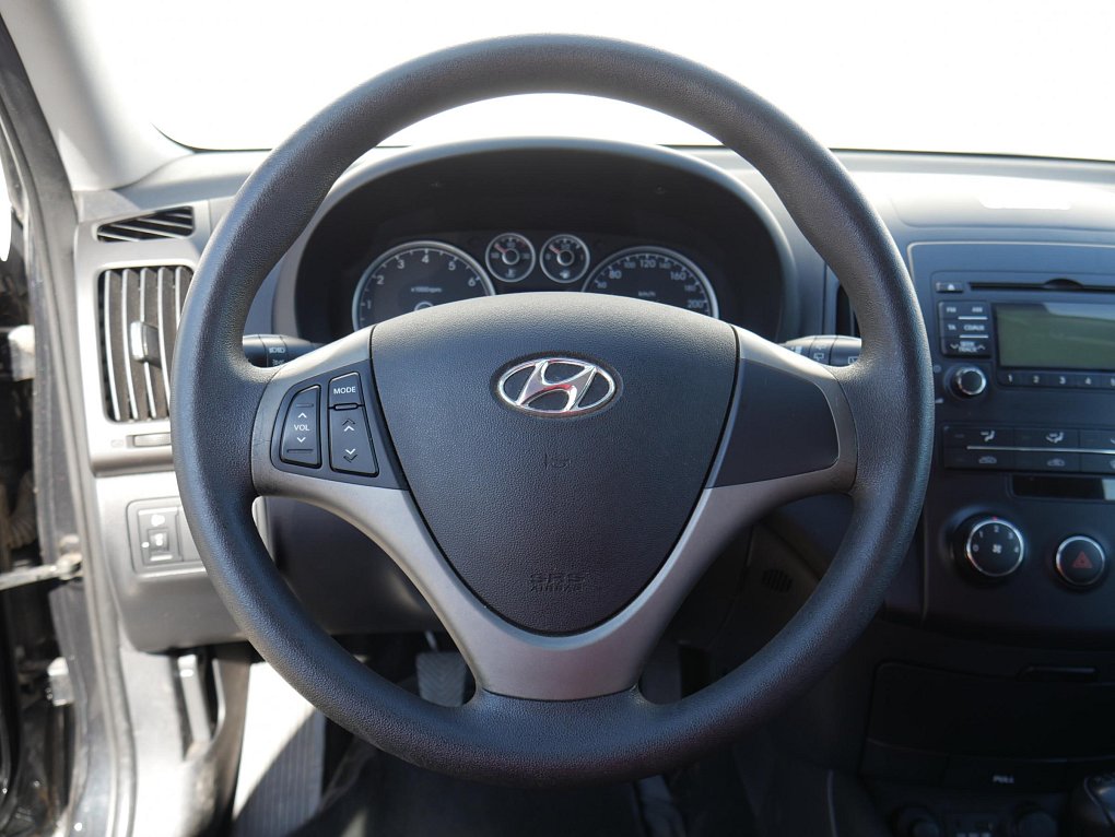 Hyundai I30 1.4 16V 