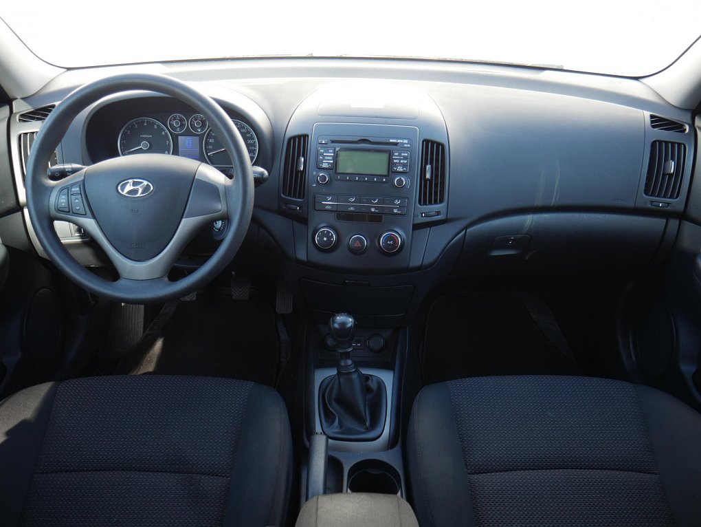 Hyundai I30 1.4 16V 