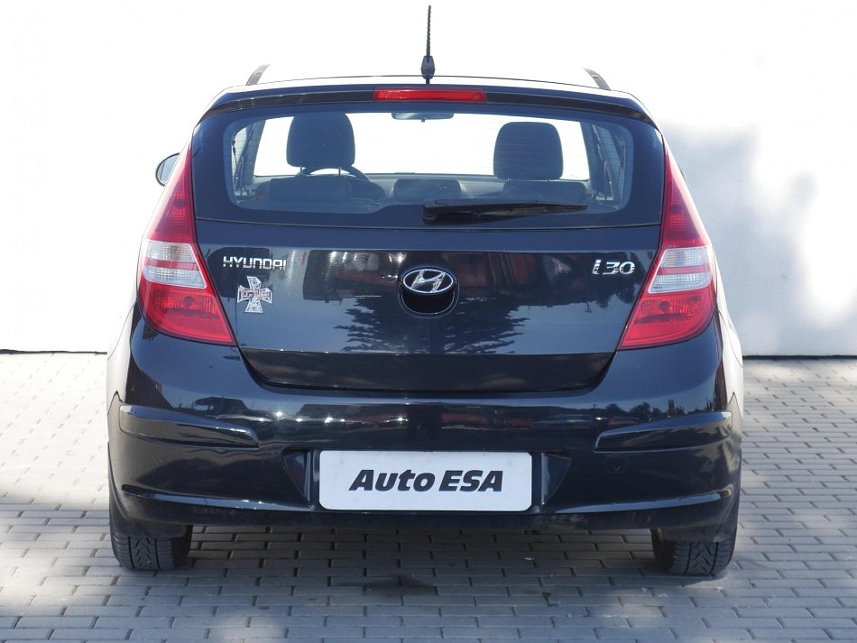 Hyundai I30 1.4 16V 