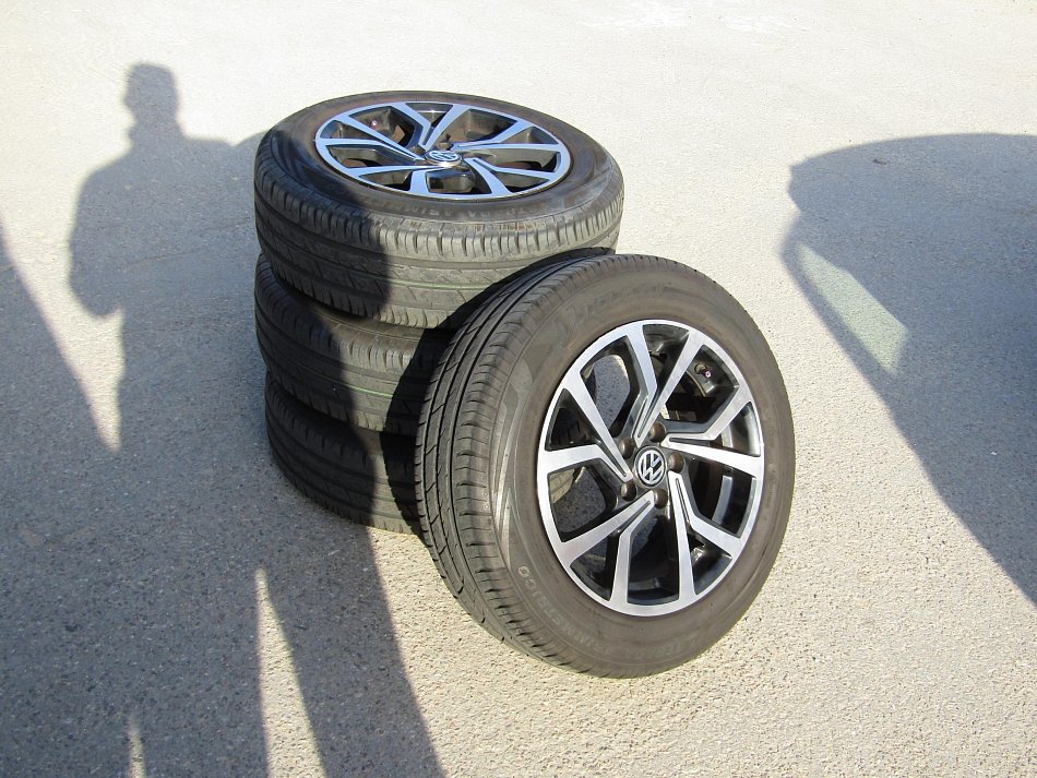 Volkswagen Polo 1.0 TSi 