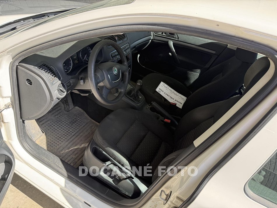 Škoda Octavia II 1.6 MPi 