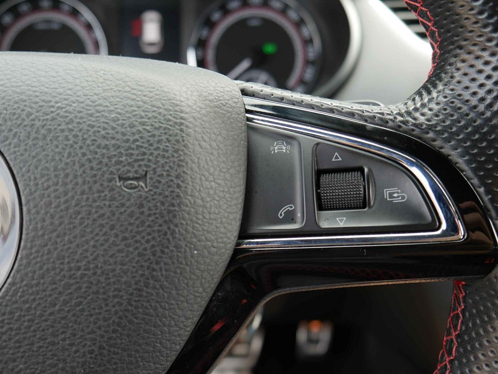 Škoda Octavia III 2.0 TDi RS