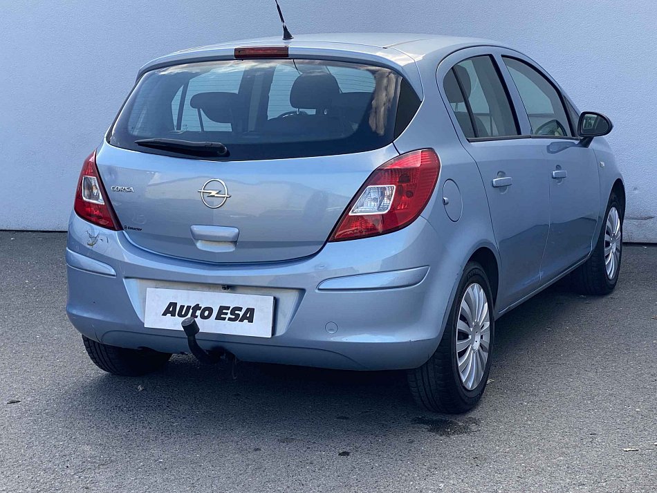 Opel Corsa 1.2i 