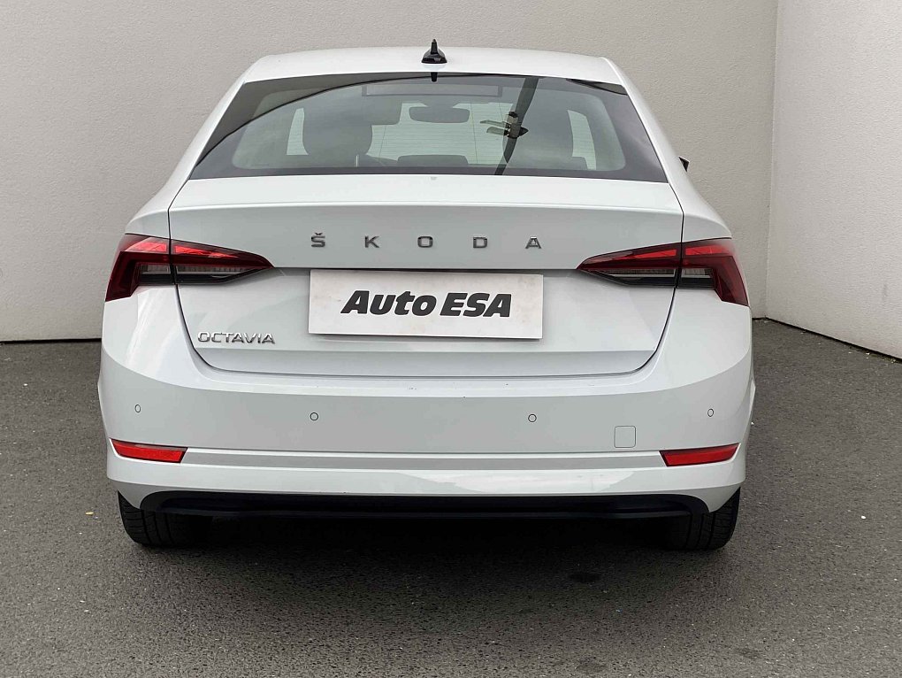 Škoda Octavia IV 2.0 TDi Ambition