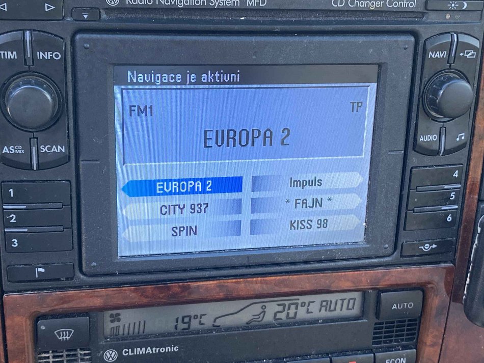 Volkswagen Passat 1.9TDi 