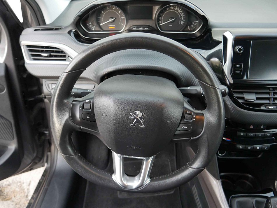 Peugeot 2008 1.2 PT 