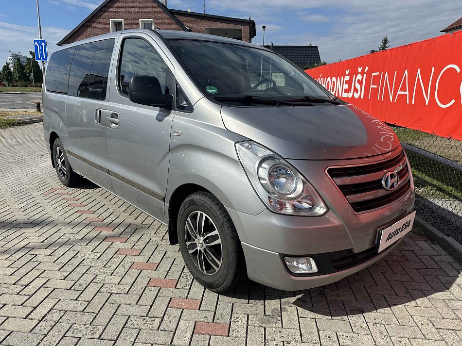 Hyundai H 1 2.5CRDi 